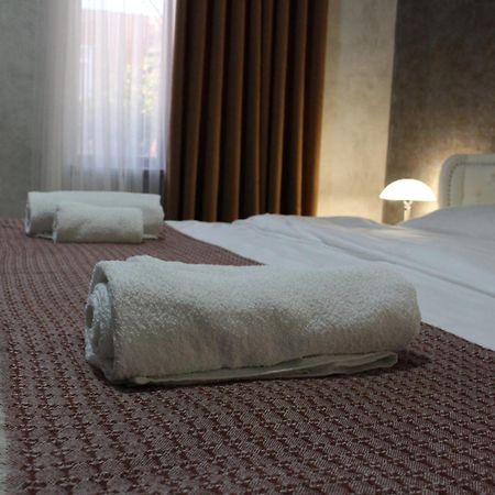 Memory Basket Hotel Kutaisi Exterior photo